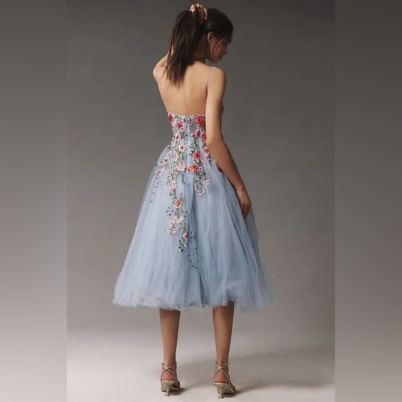 MAC DUGGAL
Strapless Embroidered Tulle Midi Dress Anthropologie - Picture 4 of 17